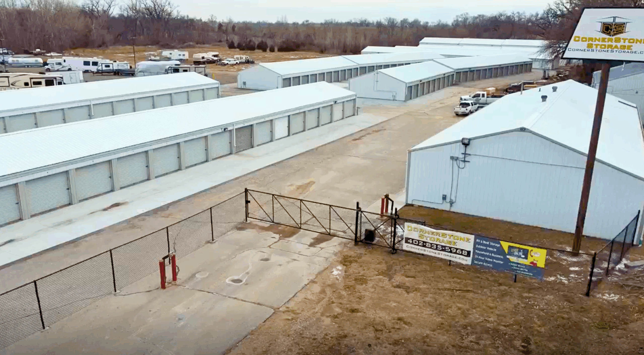 Bellevue NE Contractor Bays, warehouse building and storage facility
